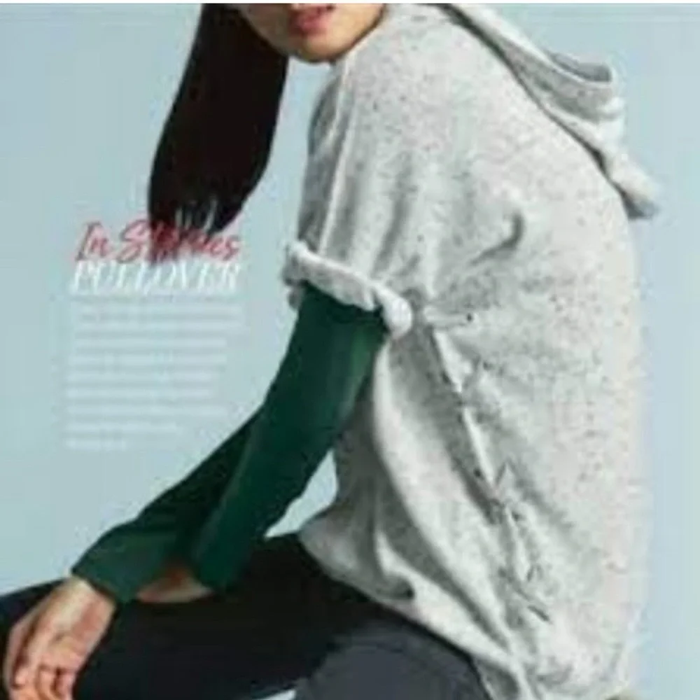 Cabi In Stitches Gray Hooded Specked Short Sleeve Sweater Small